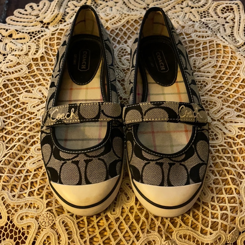 Coach Emblem Canvas Tennis shoe Flats Velcro strap